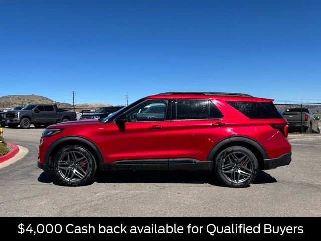 New 2026 Ford Explorer ST-Line w/ ST-Line Street Pack image 2