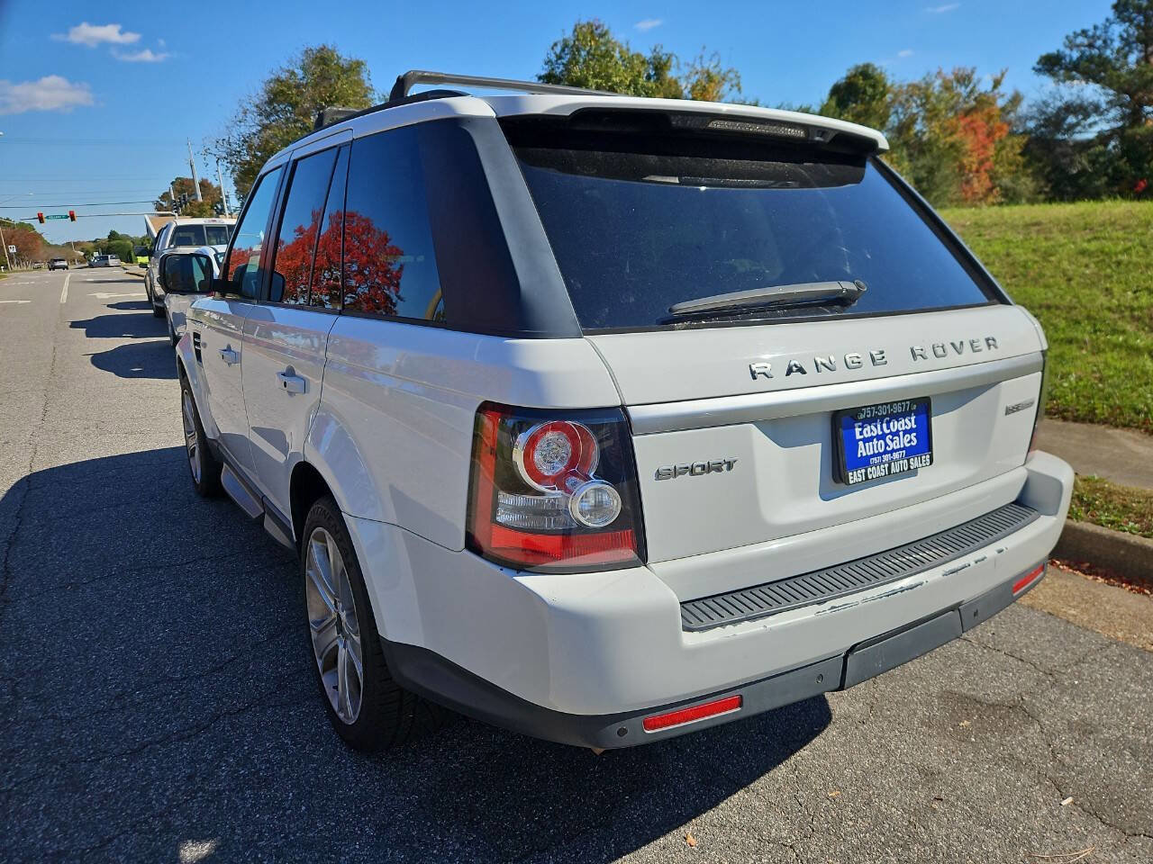 Used 2013 Land Rover Range Rover Sport HSE LUX image 5