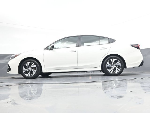Used 2025 Subaru Legacy Premium AWD/4WD image 37