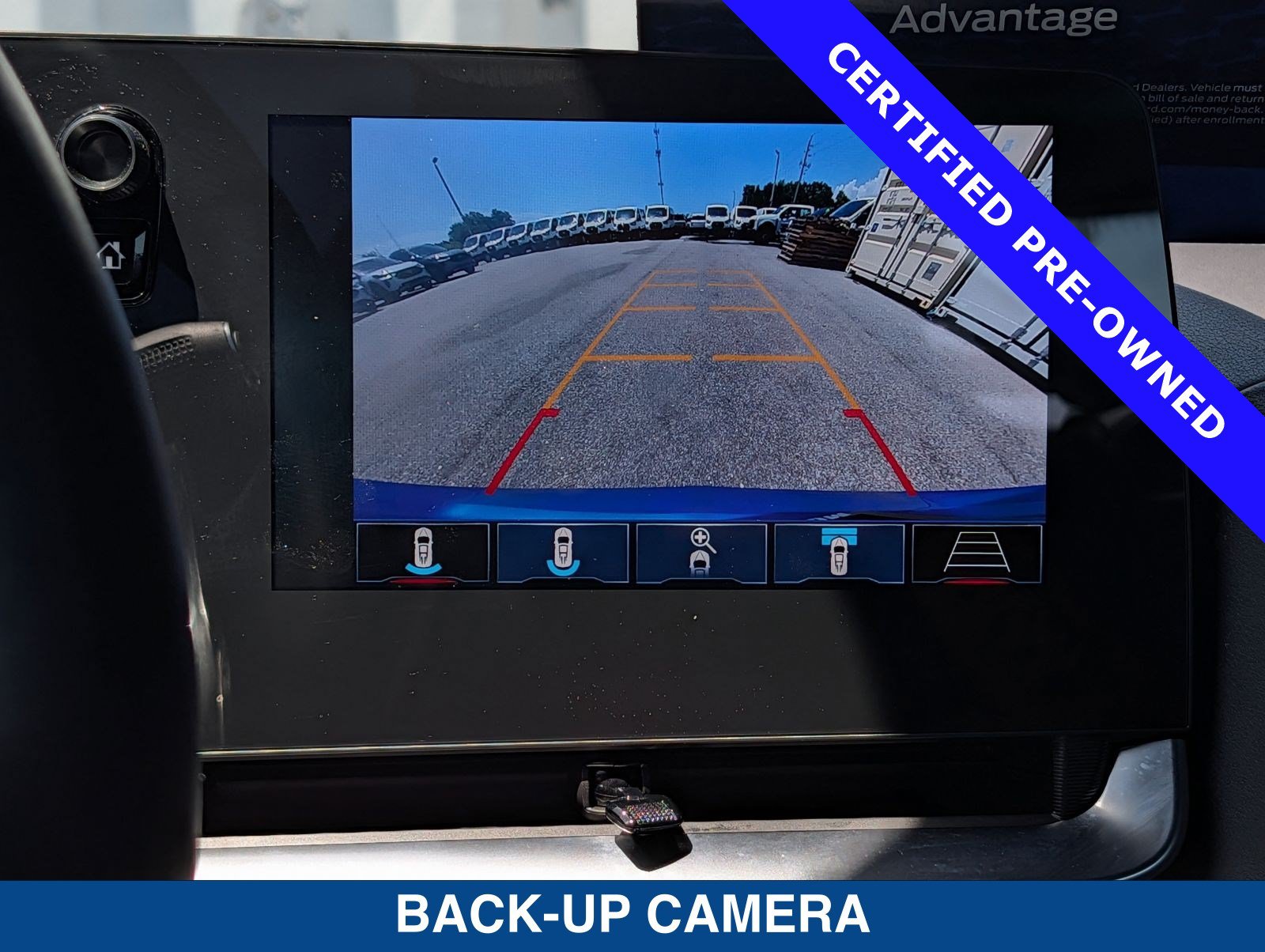 Used 2025 Chevrolet Corvette Stingray Preferred Cpe w/ Z51 Performance Package RWD image 30