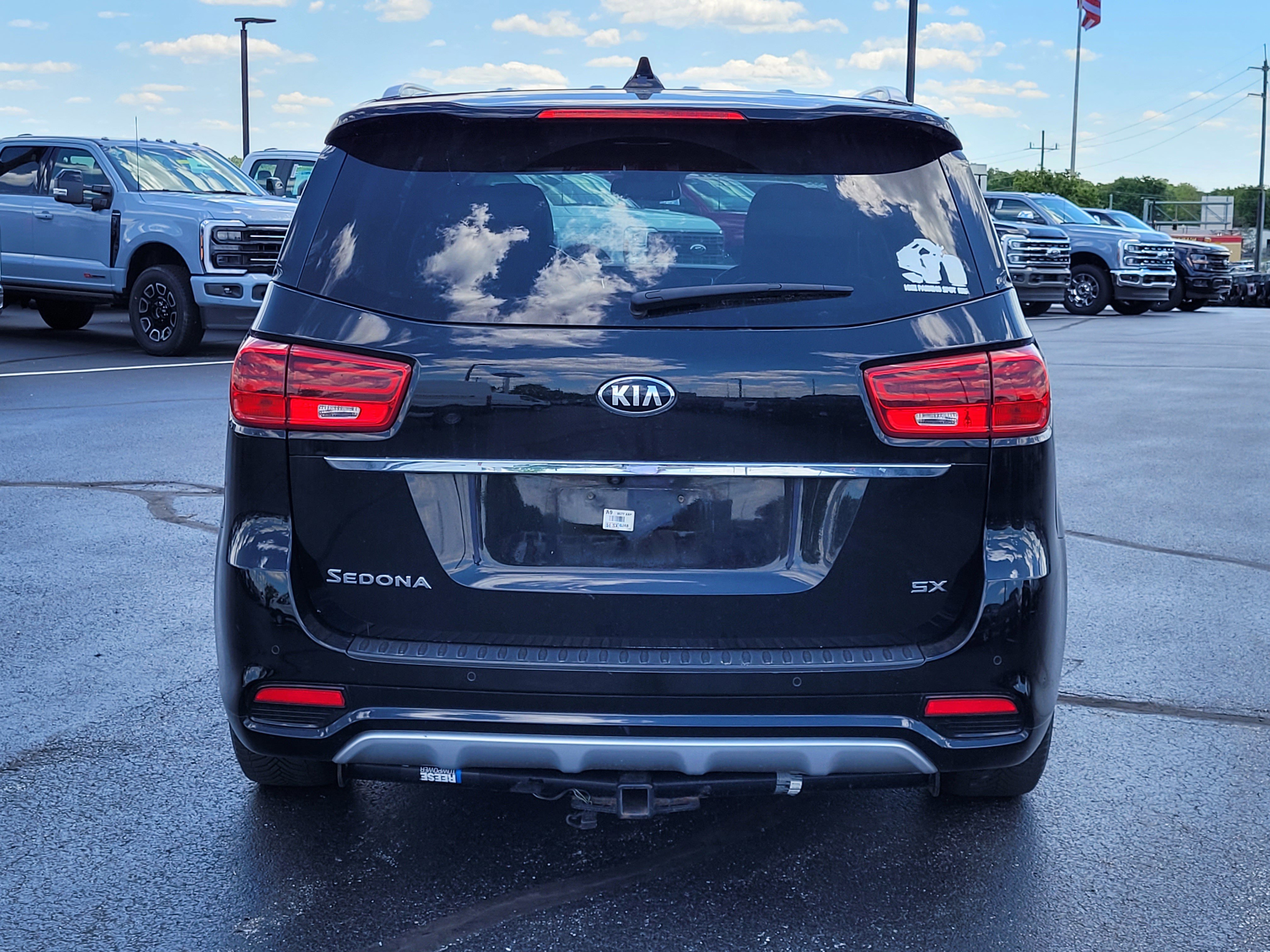 Used 2019 Kia Sedona SX FWD image 5