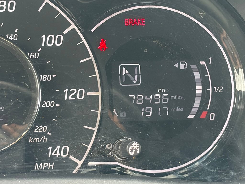 Used 2018 Nissan Versa Note SV FWD image 21