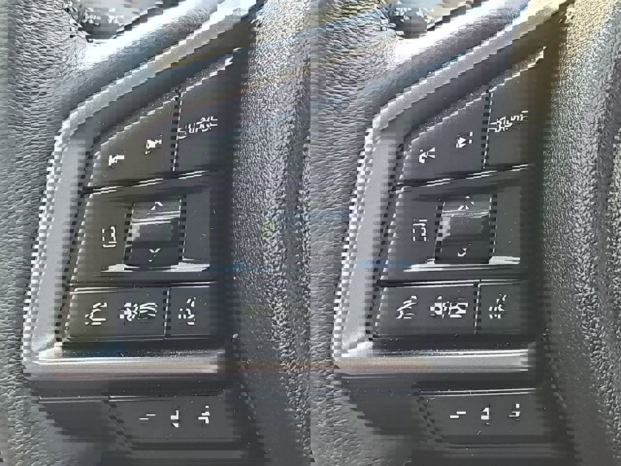 Used 2025 Subaru Legacy Premium image 20