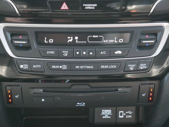 Used 2022 Honda Pilot Touring image 22