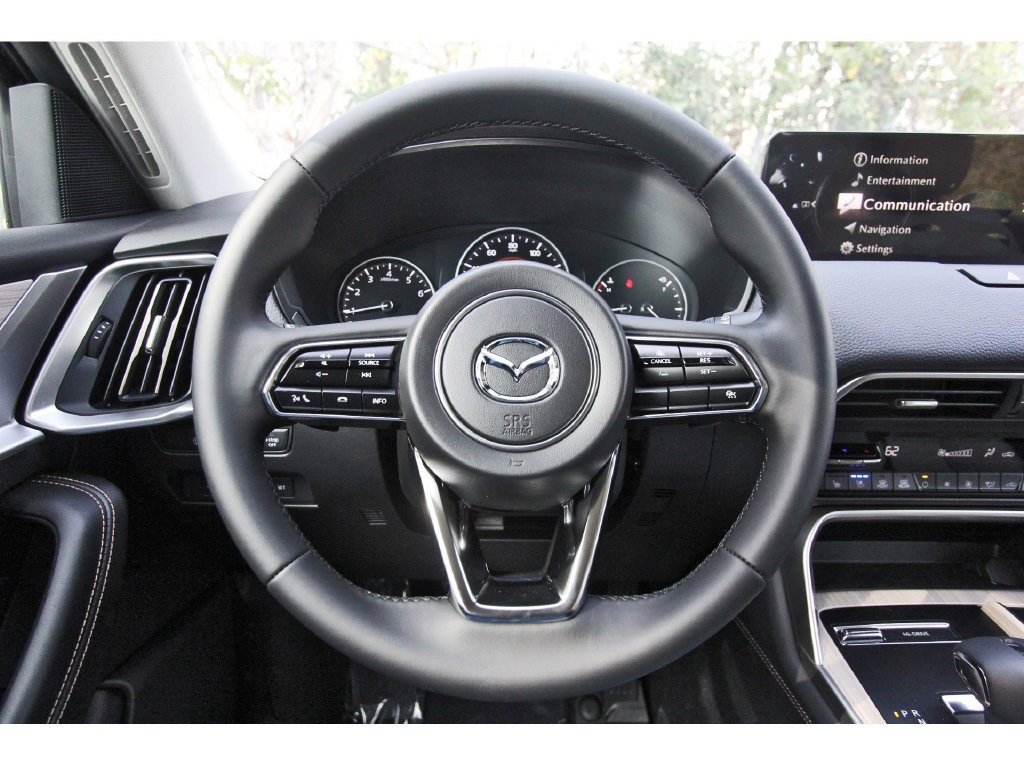 Used 2026 MAZDA CX-90 3.3 Turbo w/ Preferred Package AWD/4WD image 11