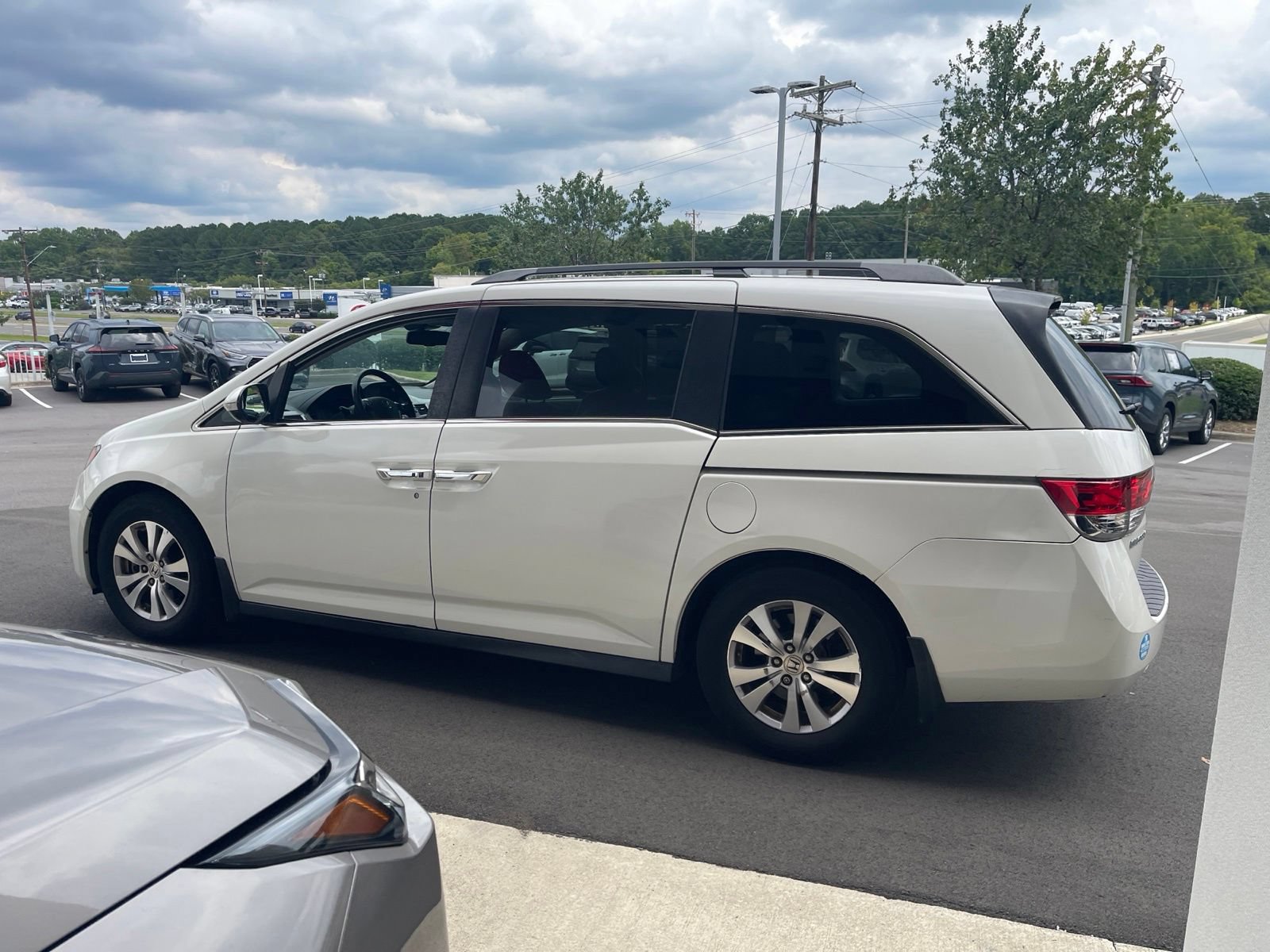Used 2016 Honda Odyssey EX-L image 13
