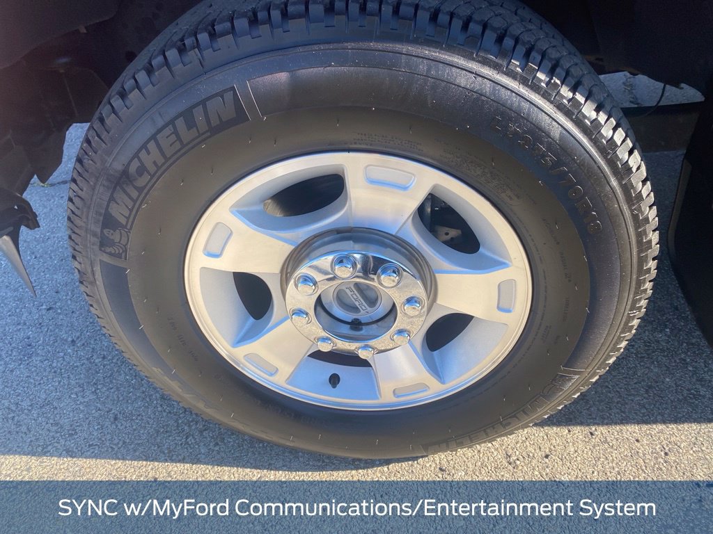 Used 2016 Ford F250 XLT w/ XLT Value Package AWD/4WD image 9