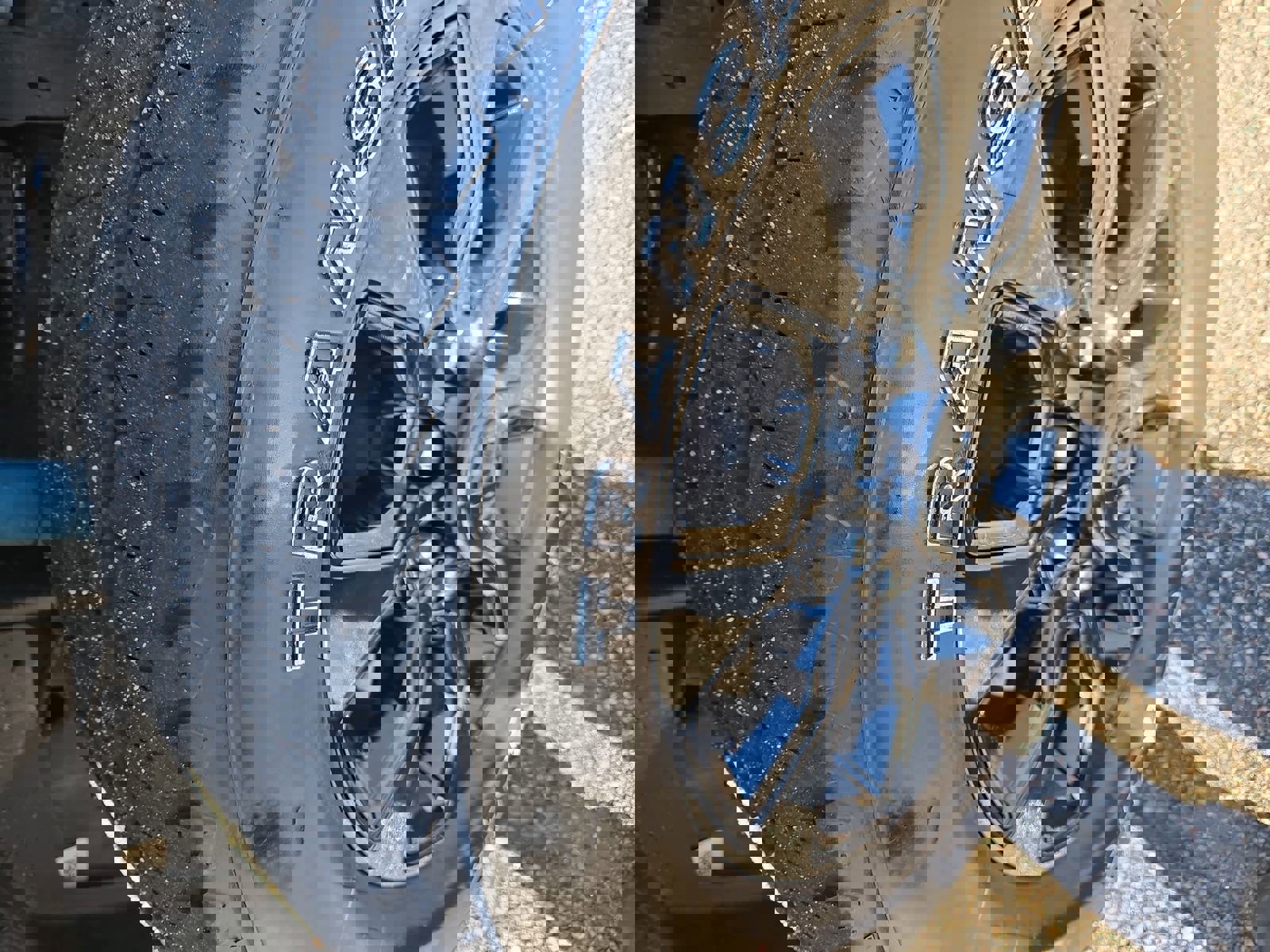 Used 2024 RAM 2500 Limited image 35