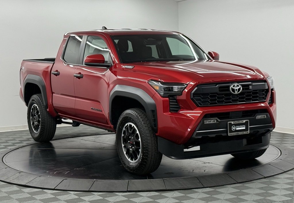 Used 2025 Toyota Tacoma TRD Off-Road image 5