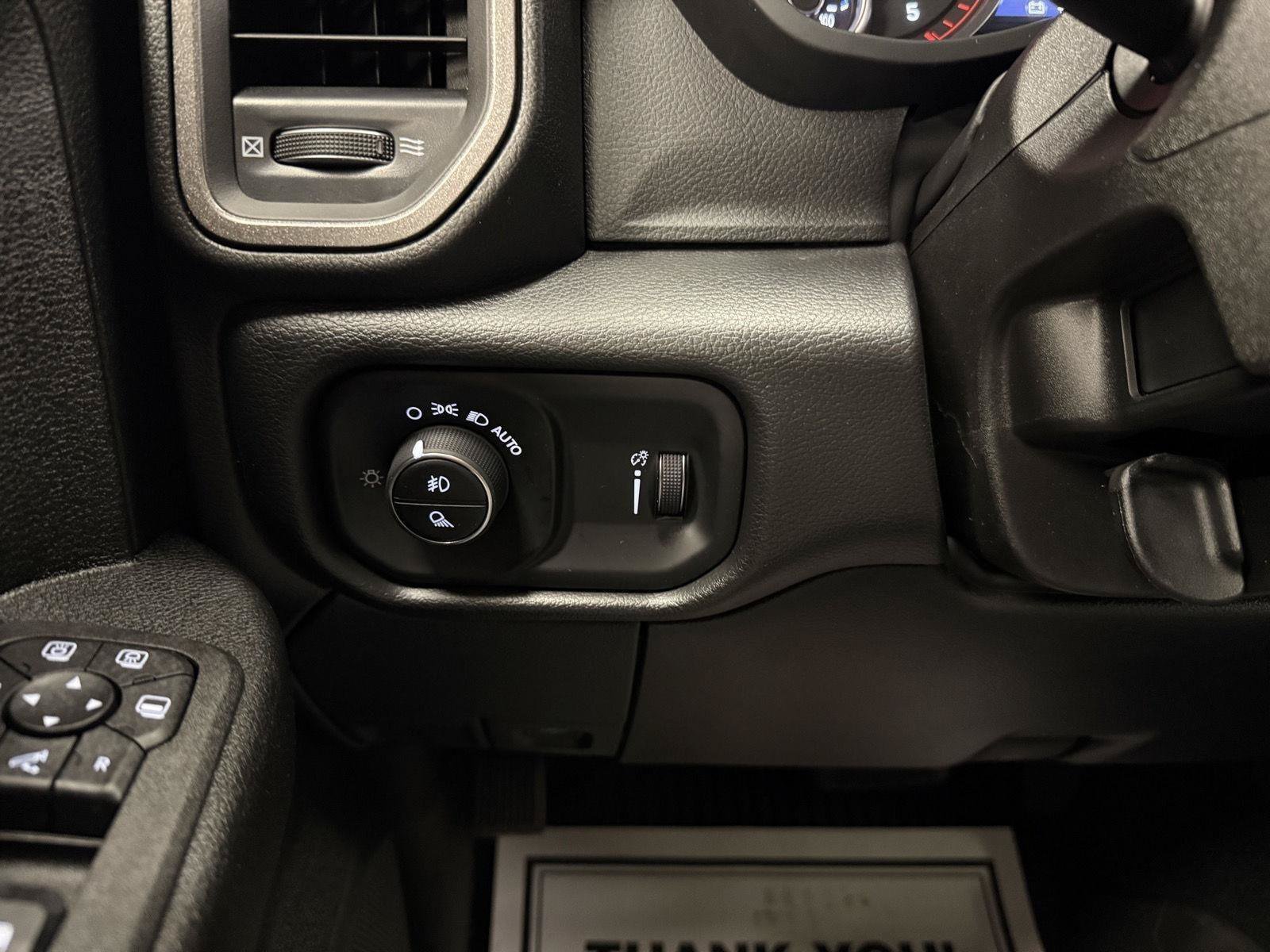 New 2026 RAM 2500 Tradesman AWD/4WD image 17