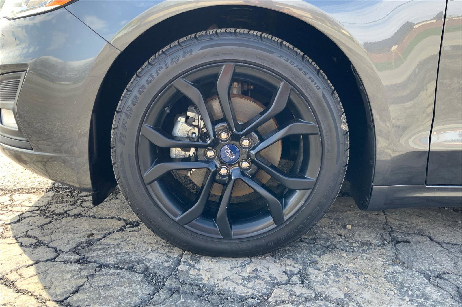 Used 2020 Ford Fusion SE w/ Equipment Group 151A image 30