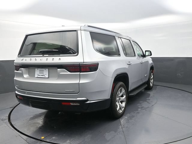 Used 2022 Jeep Wagoneer Series II AWD/4WD image 9