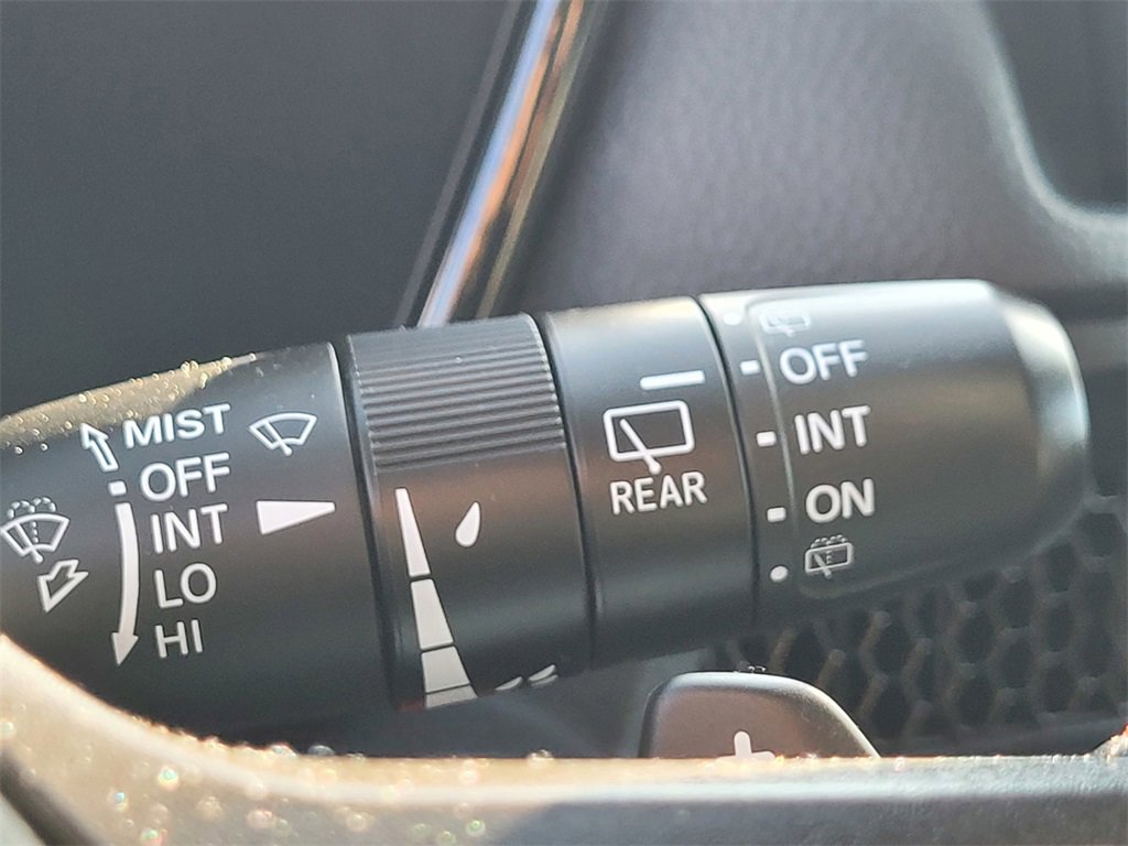 Used 2025 Honda CR-V Sport-L image 30