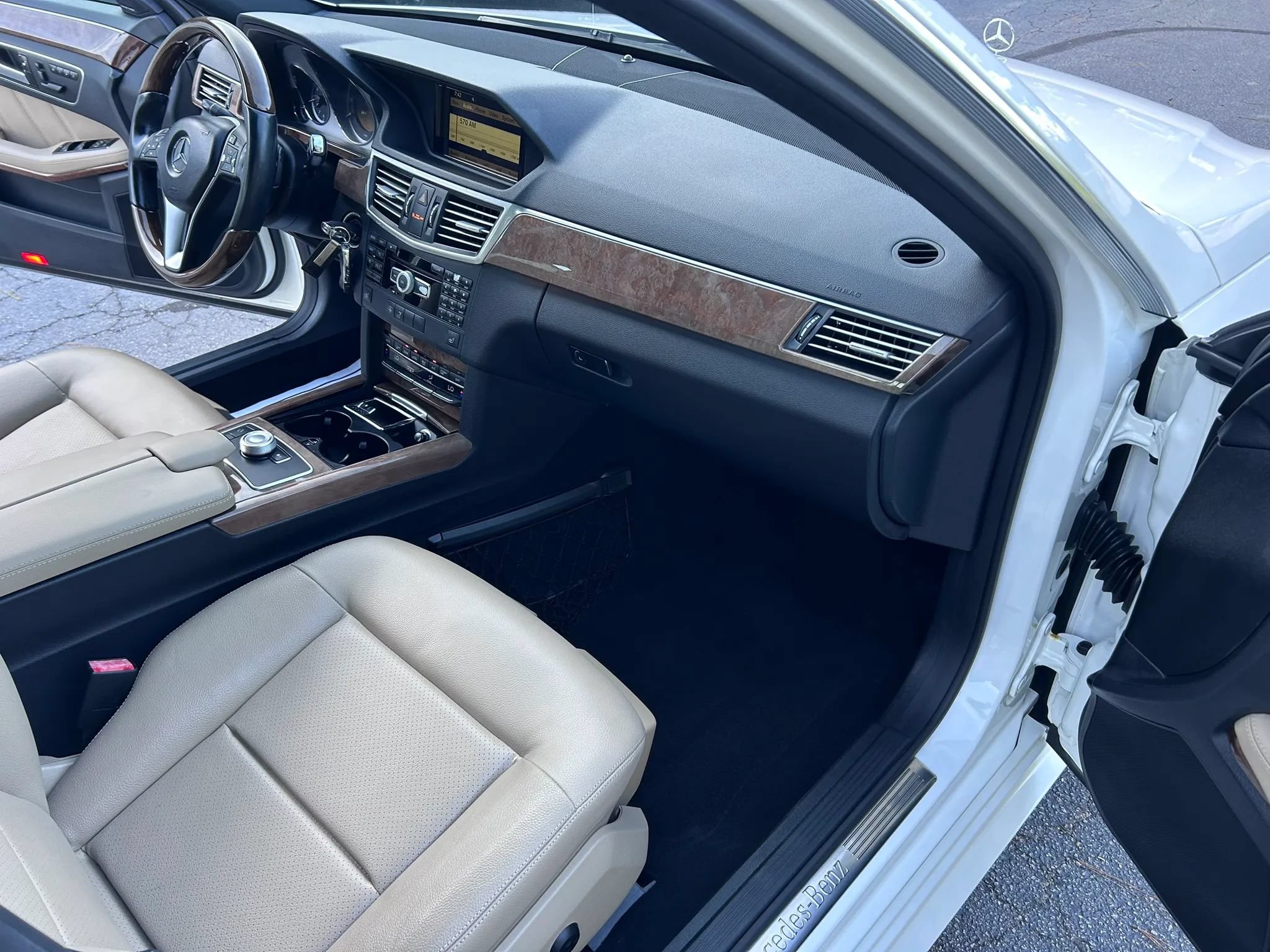 Used 2012 Mercedes-Benz E 350 Sedan image 68