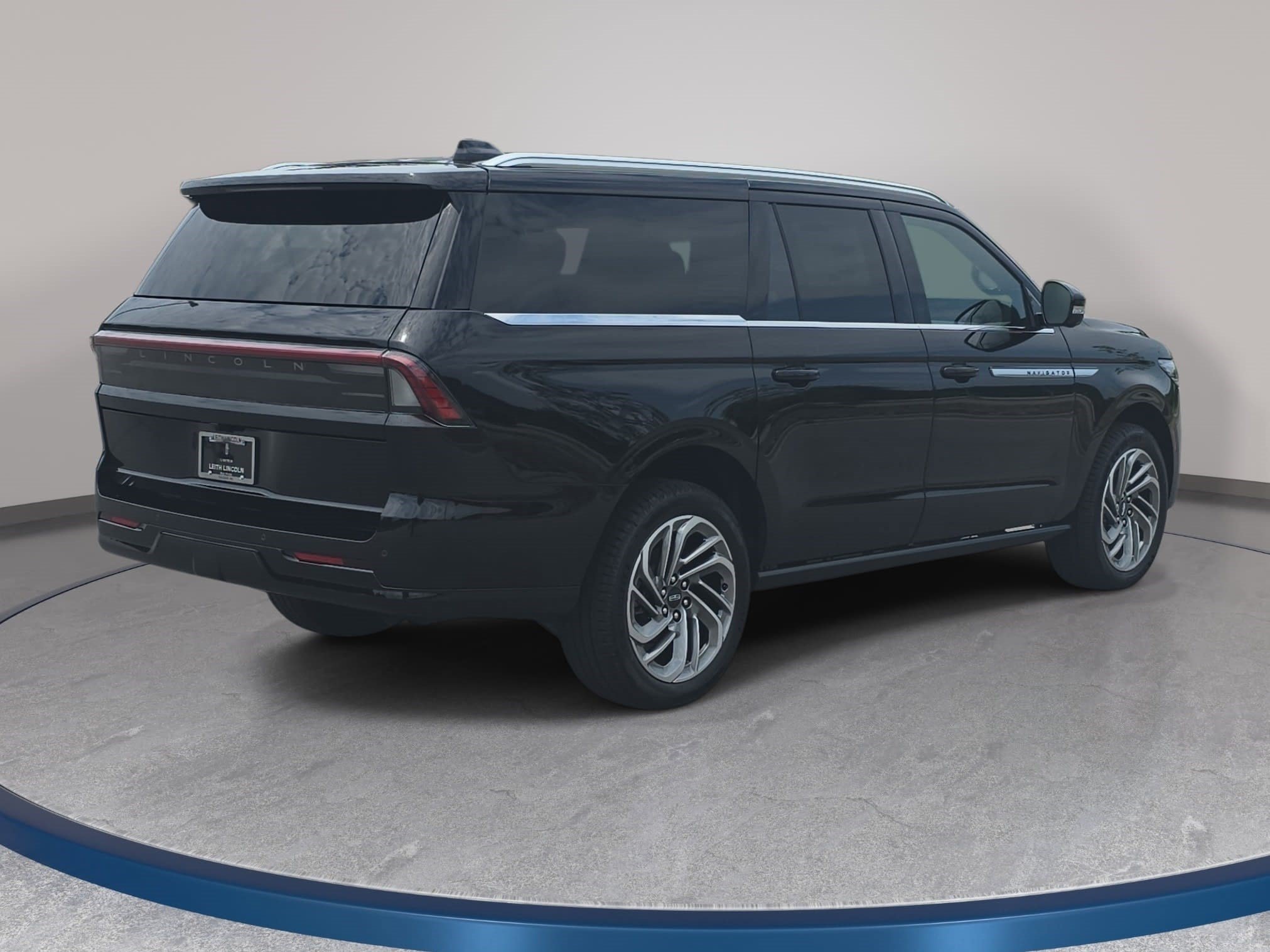 New 2026 Lincoln Navigator L Reserve AWD/4WD image 5