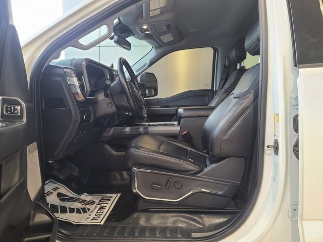 Used 2024 Ford F250 Lariat w/ Lariat Ultimate Package image 3