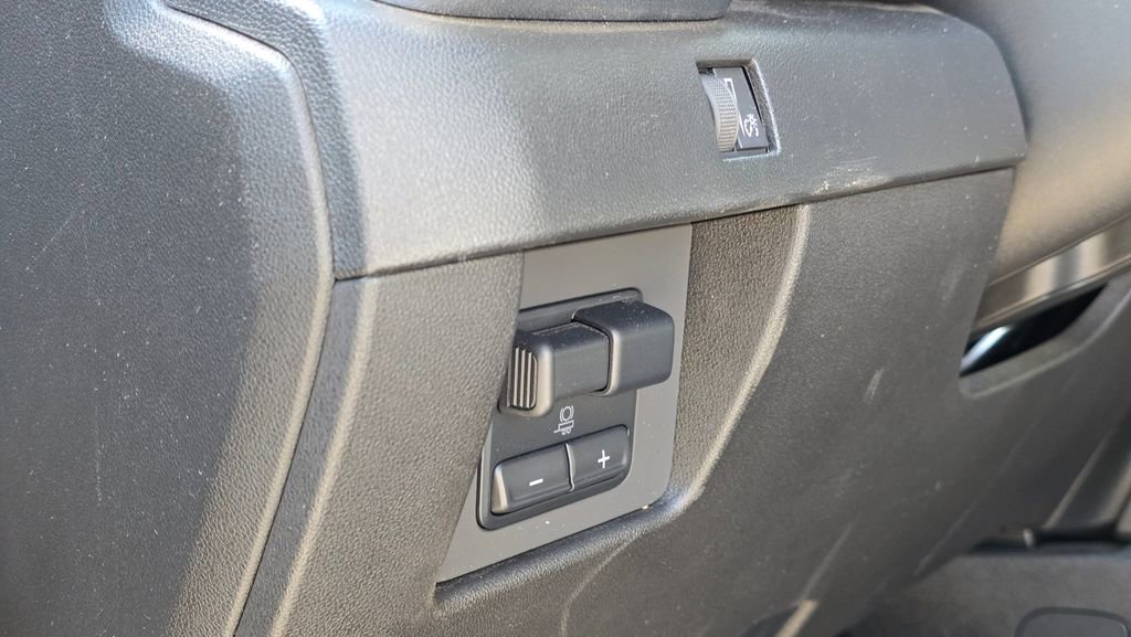 Used 2023 GMC Canyon Elevation w/ Elevation Premium Package image 59