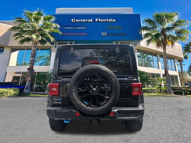 Certified 2022 Jeep Wrangler Unlimited Sahara w/ Cold Weather Group AWD/4WD image 6
