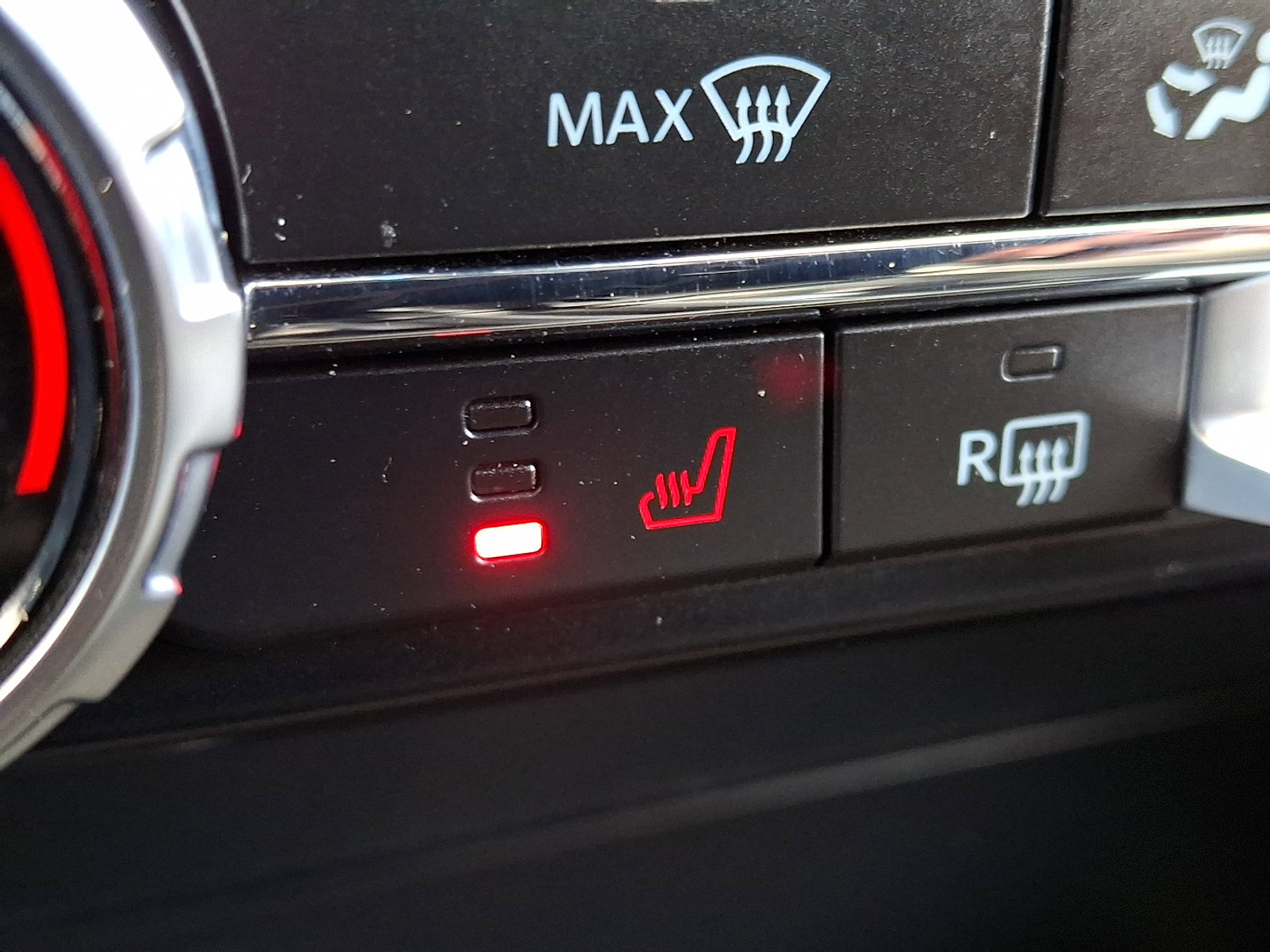 Certified 2022 Ford F150 XLT w/ Equipment Group 302A High image 23