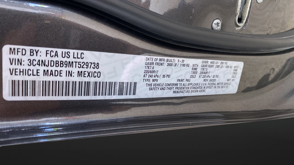 Used 2021 Jeep Compass Latitude w/ Convenience Group AWD/4WD image 30