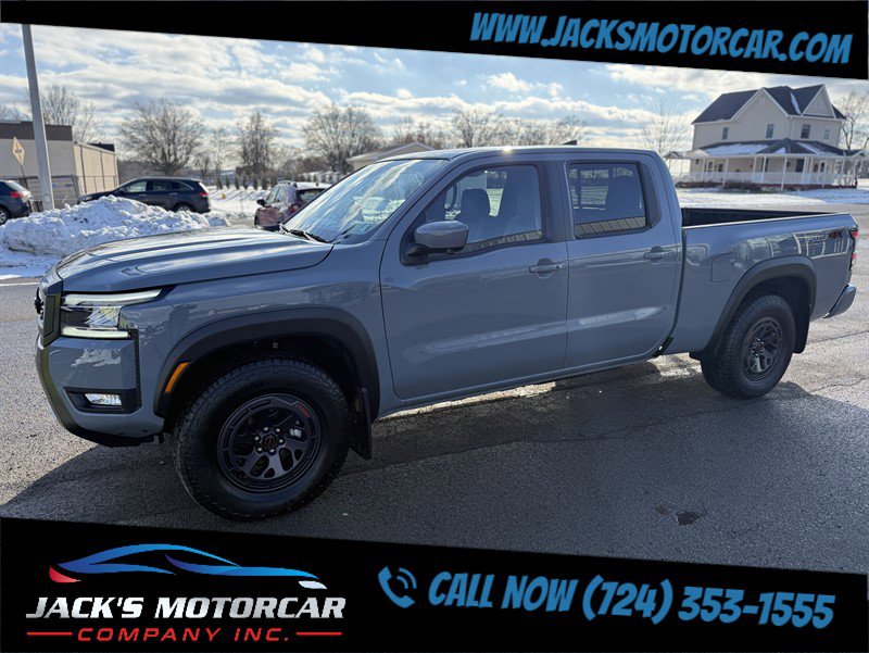 Used 2025 Nissan Frontier PRO-4X w/ Pro Premium Package image 12