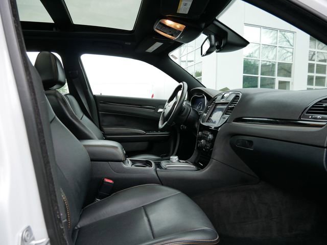 Used 2018 Chrysler 300 S w/ Safetytec Plus Group RWD image 16