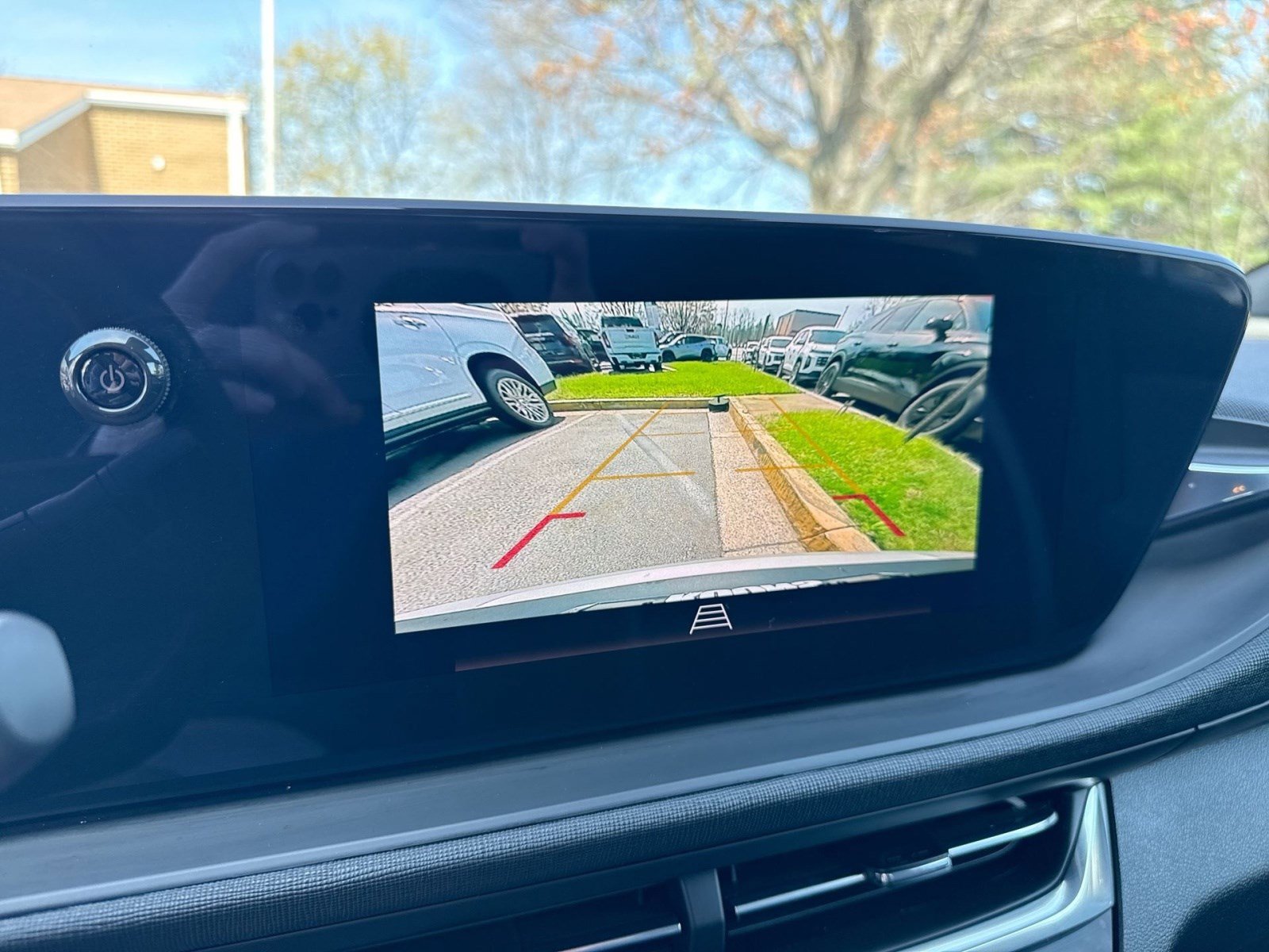 Used 2024 Buick Envista Preferred w/ Convenience I Package image 19