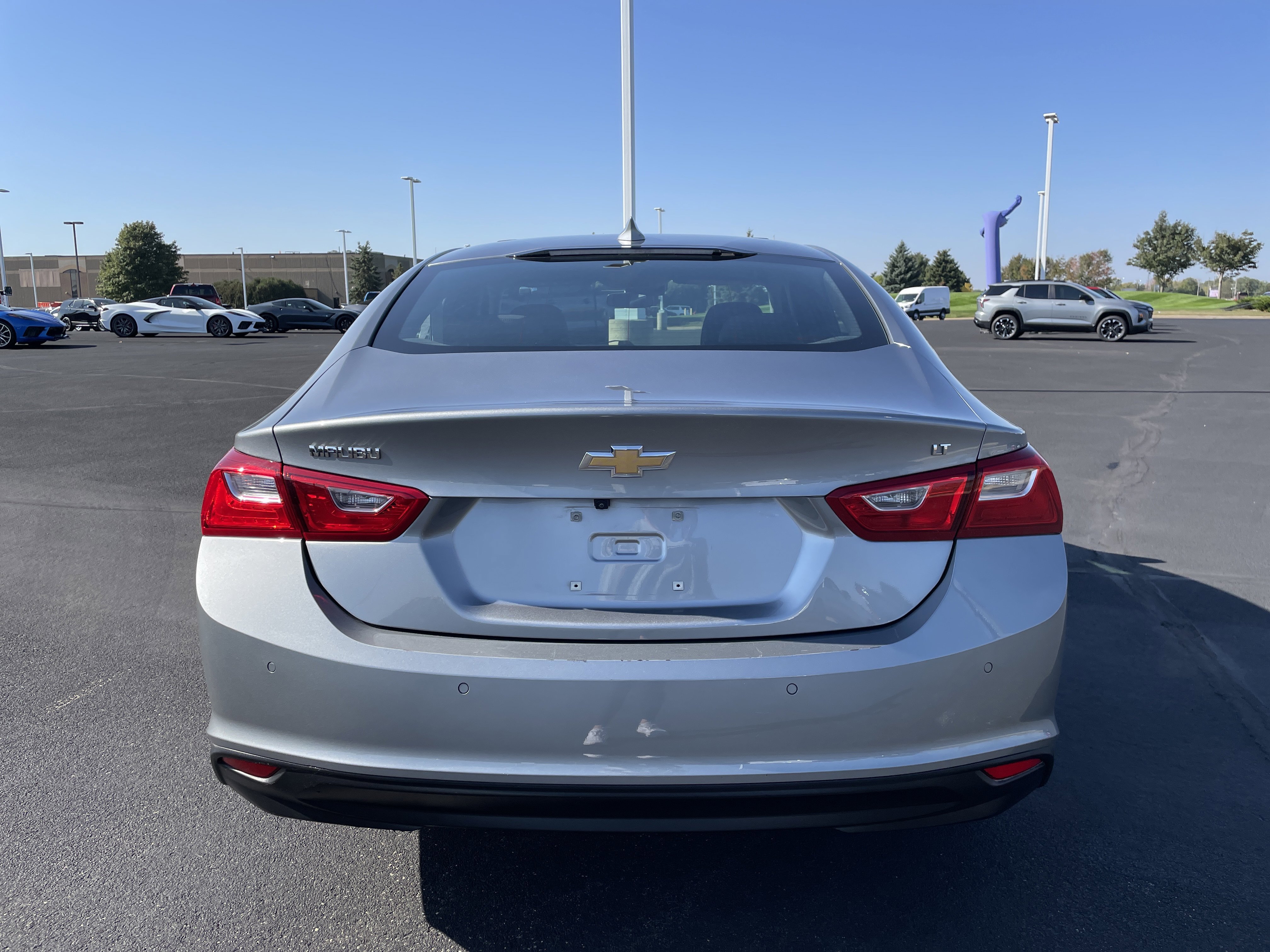 Used 2024 Chevrolet Malibu LT image 4