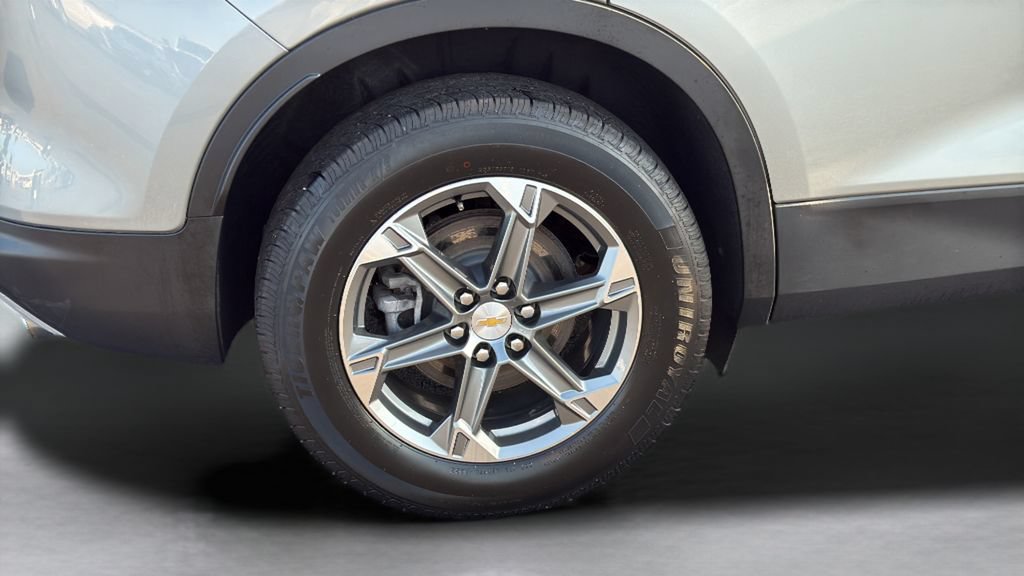 Used 2023 Chevrolet Blazer LT FWD image 22