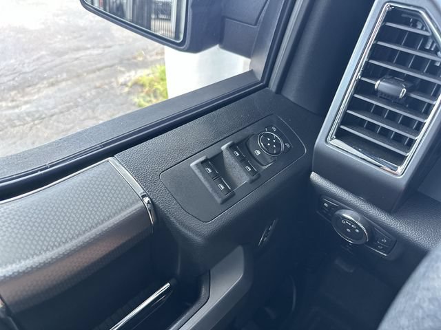 Used 2016 Ford F150 XLT w/ Equipment Group 302A Luxury RWD image 14