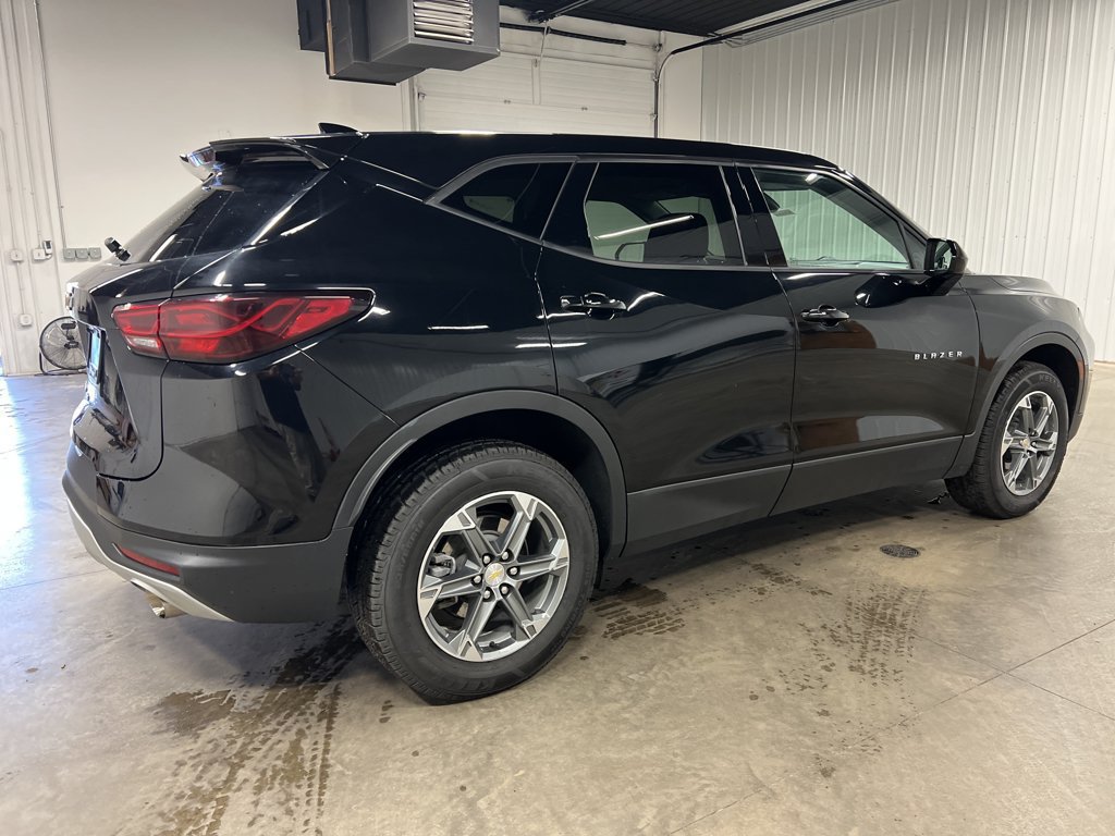 Certified 2023 Chevrolet Blazer LT AWD/4WD image 9