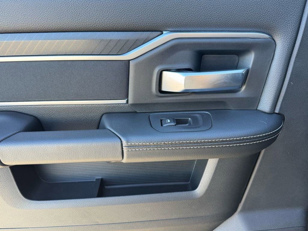 Used 2025 RAM 3500 Big Horn image 20