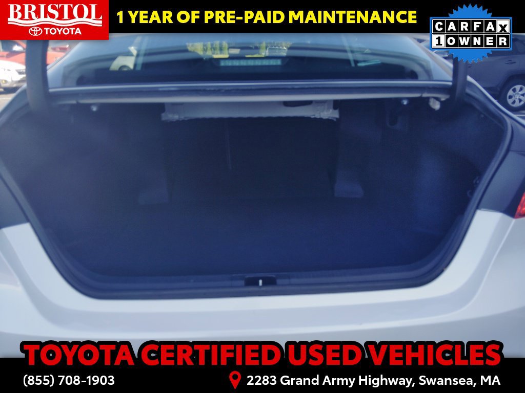 Certified 2019 Toyota Camry XLE FWD image 33