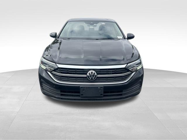 Used 2024 Volkswagen Jetta S FWD image 2