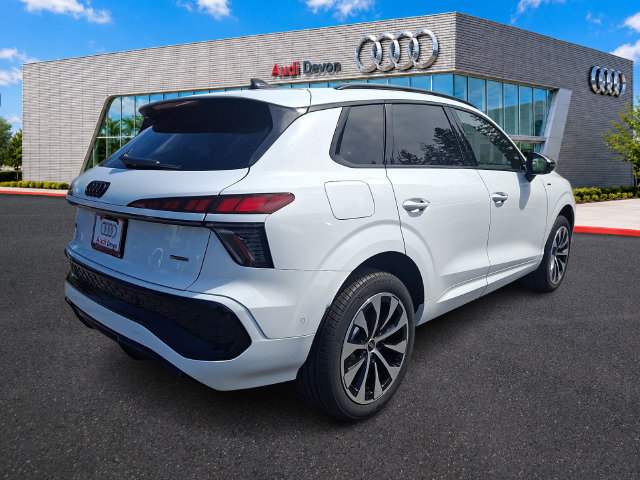 New 2026 Audi Q3 quattro 2.0T AWD/4WD image 4