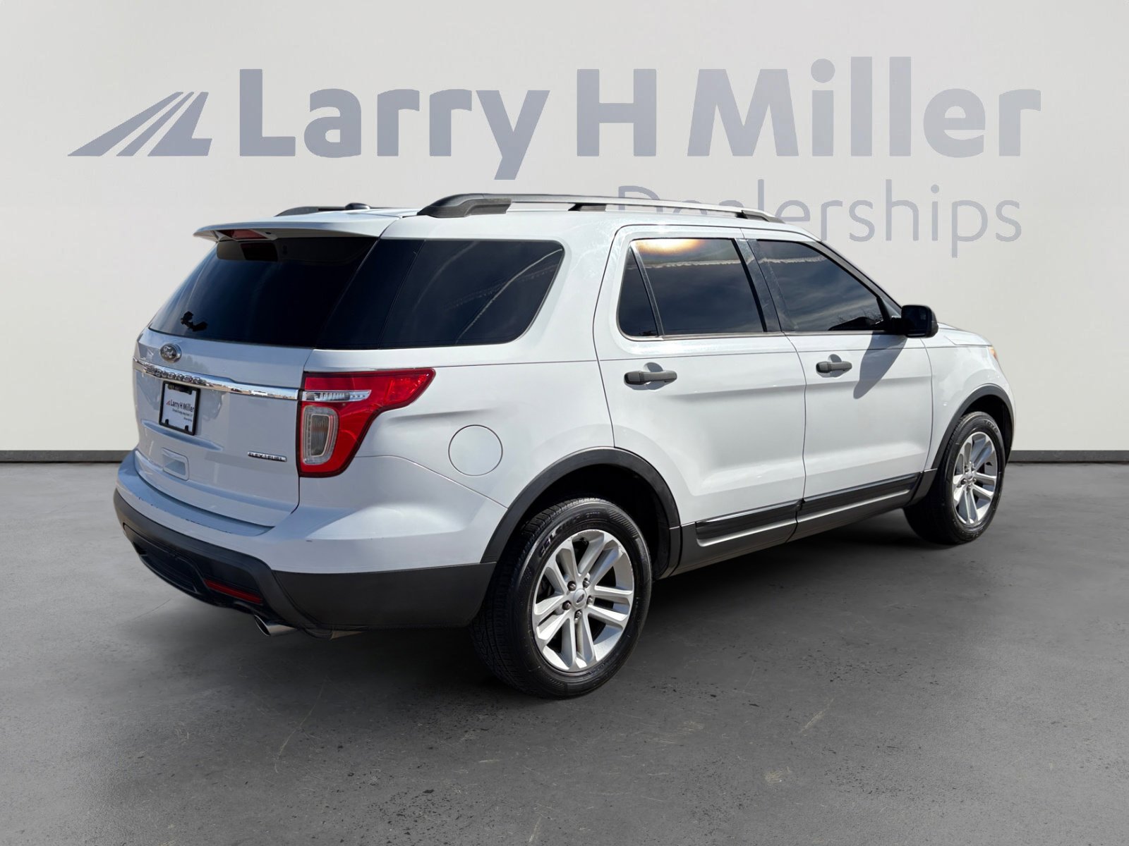 Used 2013 Ford Explorer FWD image 6