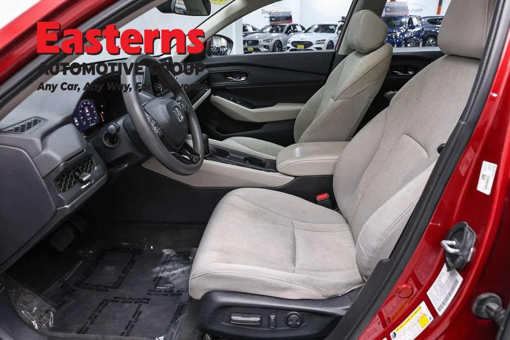Used 2024 Honda Accord EX image 14