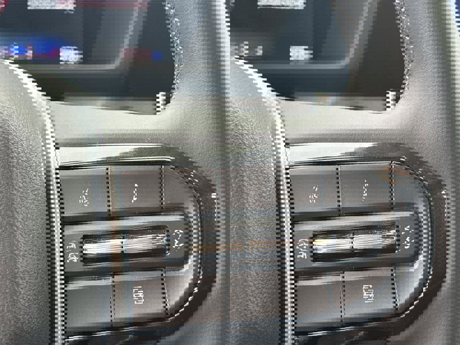 Used 2025 Chevrolet Colorado W/T w/ WT Convenience Package II image 25