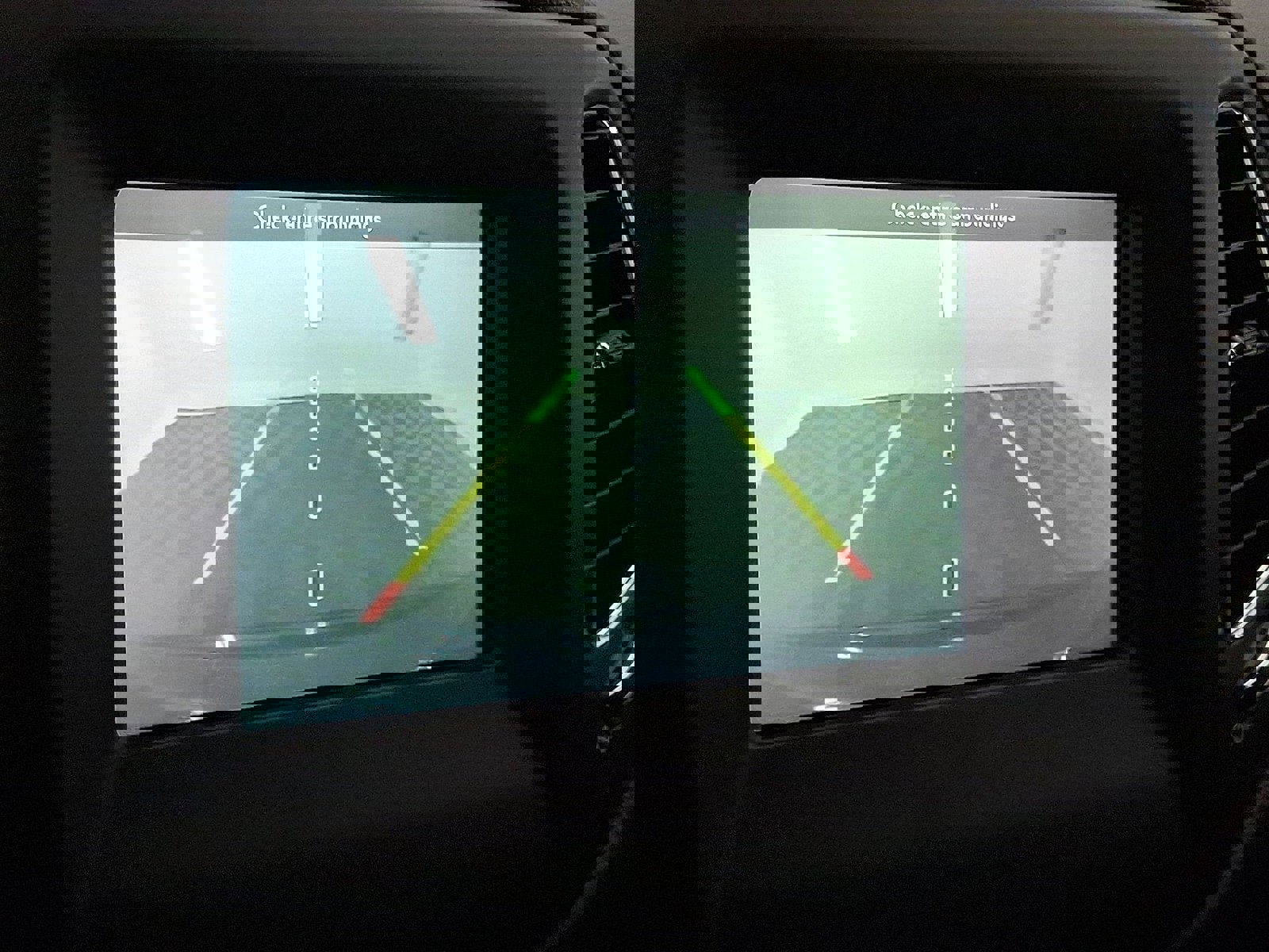 Used 2020 Jeep Compass Latitude w/ Cold Weather Group image 14