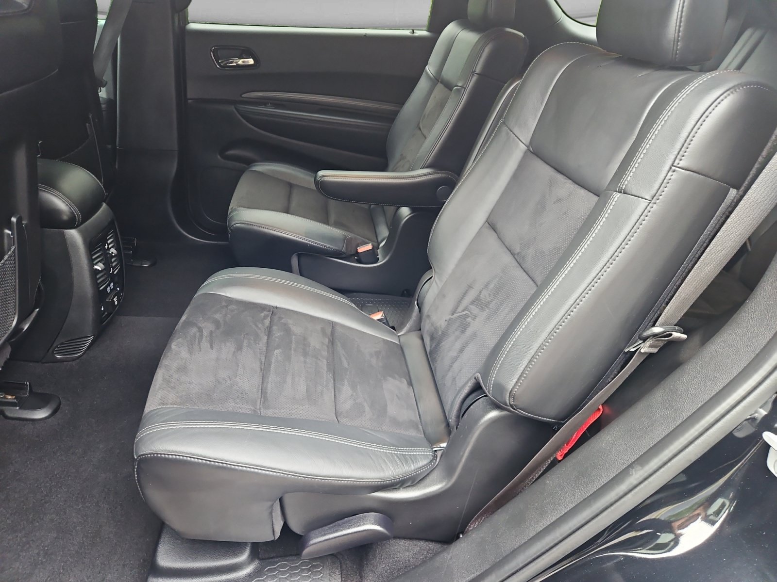 Used 2021 Dodge Durango GT AWD/4WD image 14