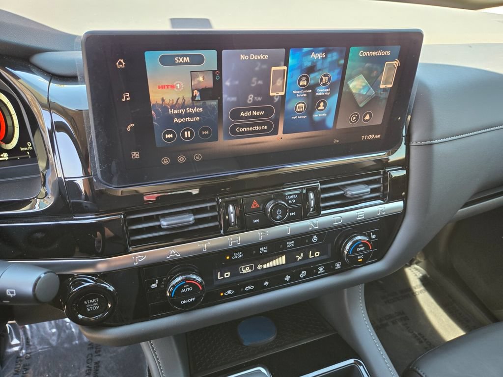 New 2026 Nissan Pathfinder SL FWD image 19