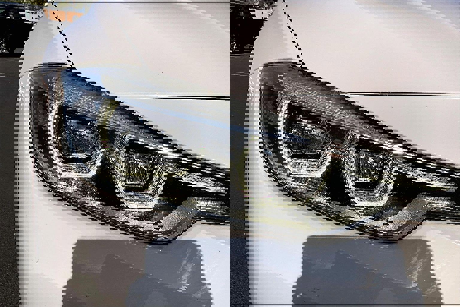 Used 2018 BMW 330i Sedan w/ Convenience Package image 27