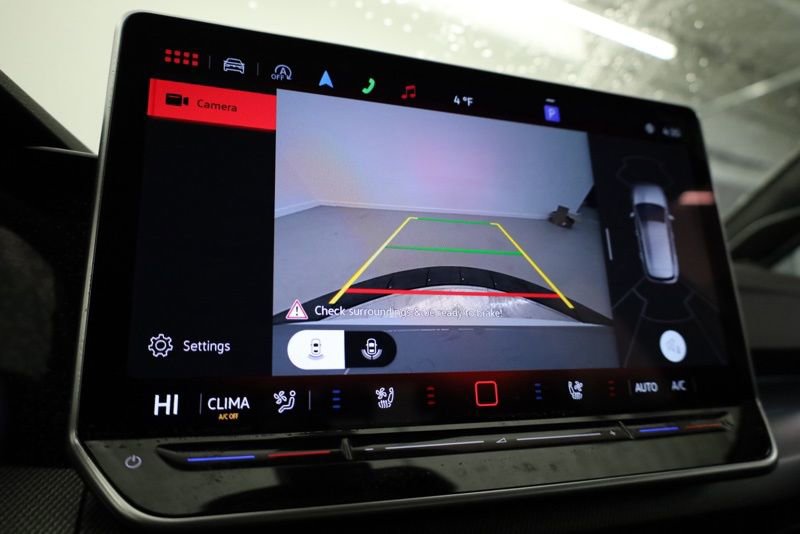New 2026 Volkswagen GTI SE FWD image 20