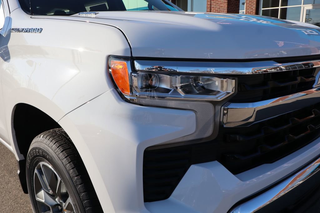 New 2026 Chevrolet Silverado 1500 LT image 4