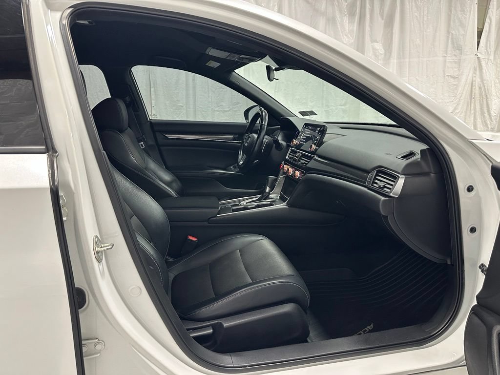 Used 2018 Honda Accord Sport image 52