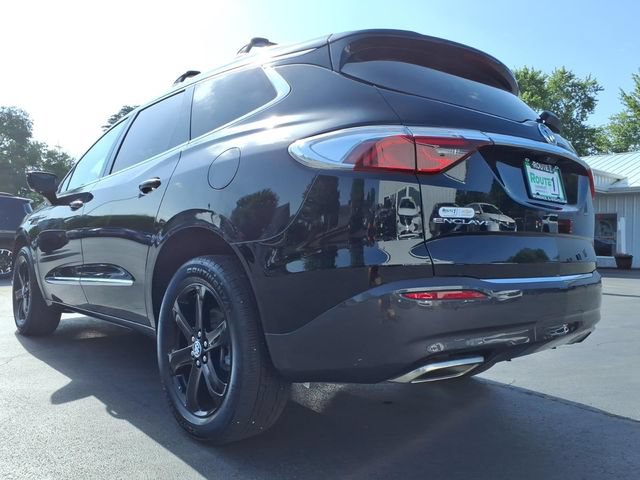 Used 2024 Buick Enclave Essence w/ Experience Buick Package FWD image 9