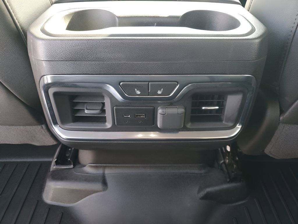 Used 2022 Chevrolet Silverado 3500 LTZ w/ LTZ Texas Edition image 21