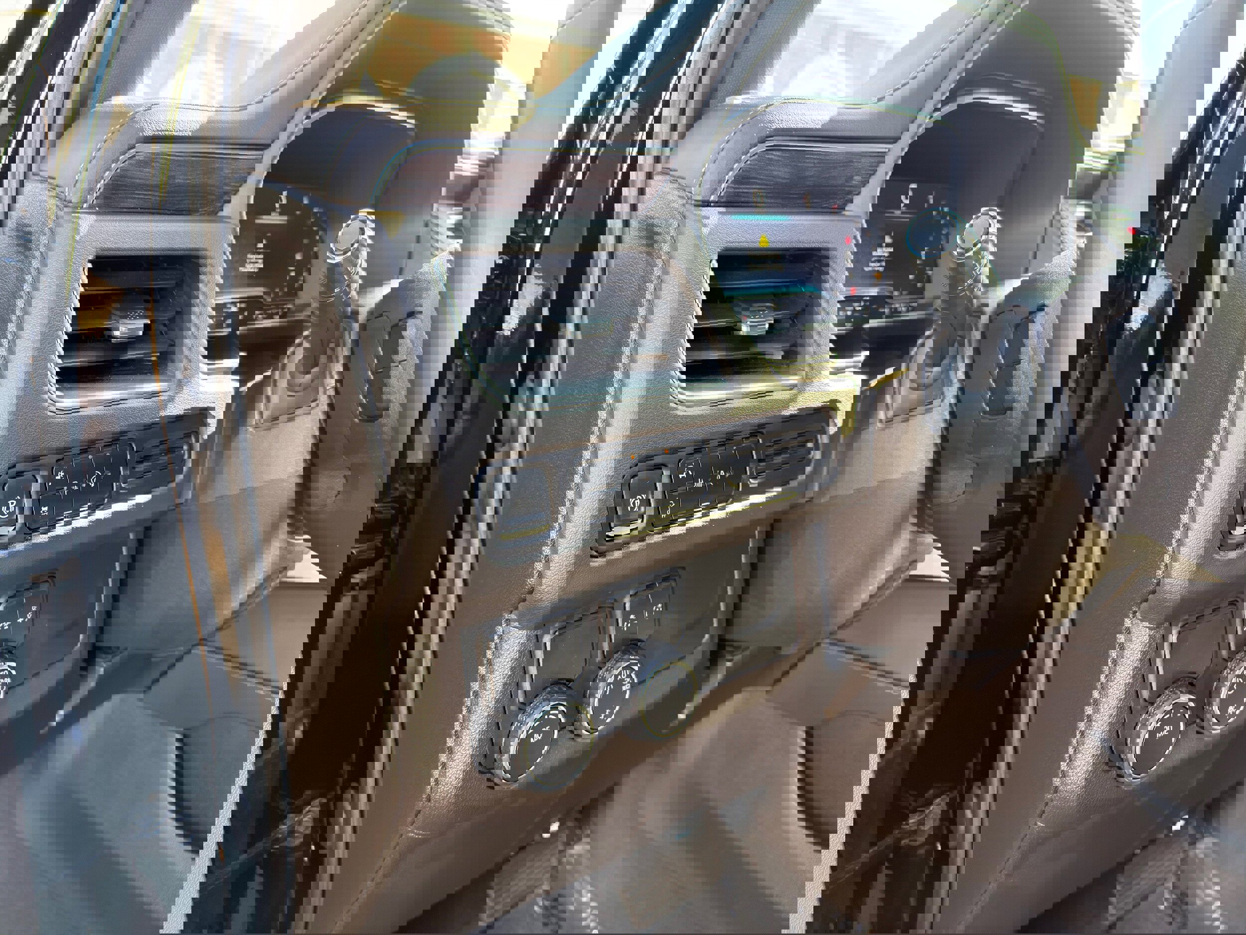 Used 2024 Chevrolet Tahoe LT image 26