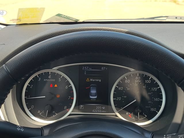 Used 2018 Nissan Sentra SV FWD image 14