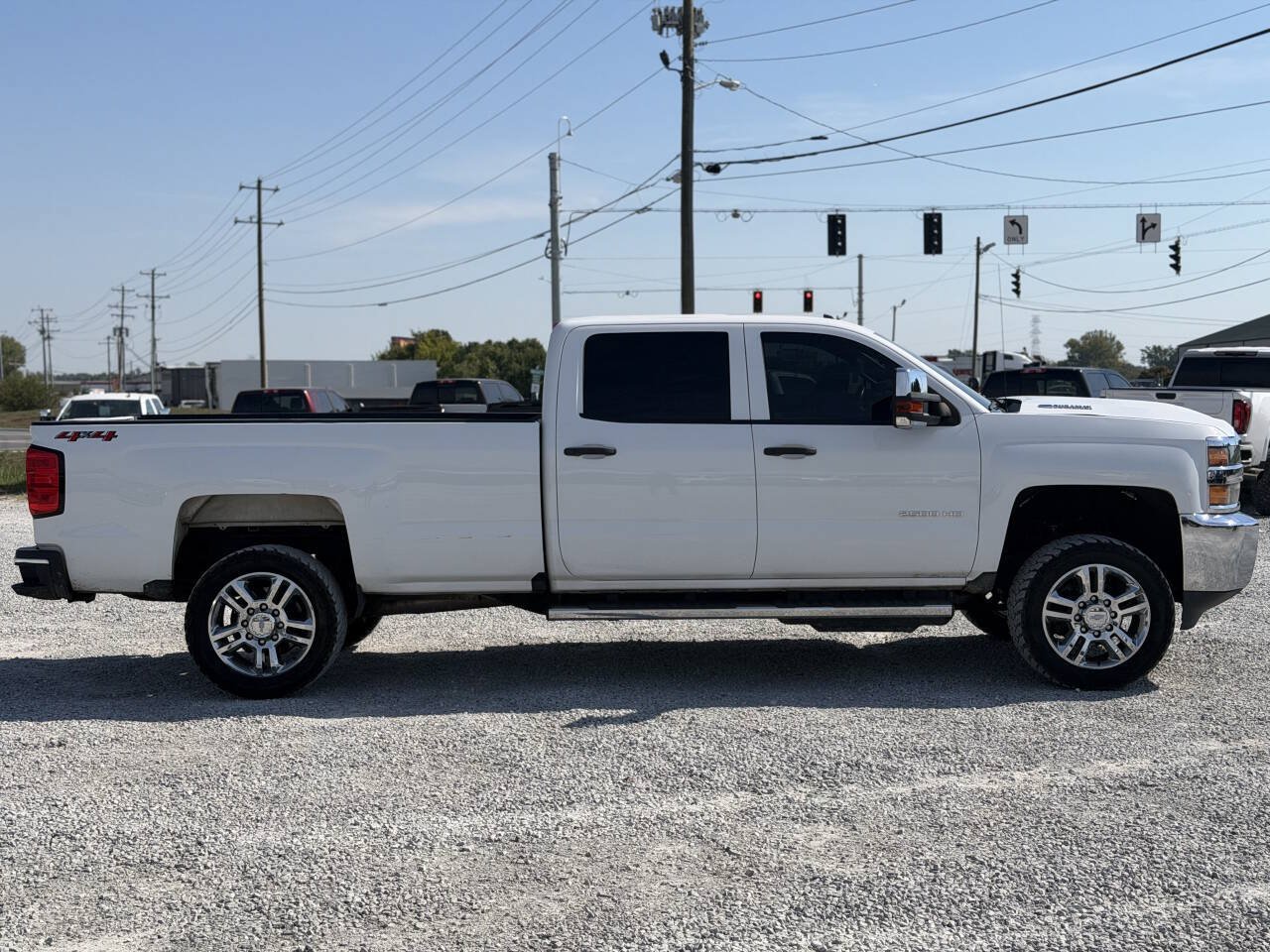 Used 2018 Chevrolet Silverado 2500 W/T w/ WT Convenience Package AWD/4WD image 6